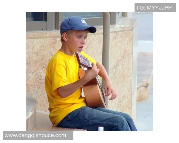 足球巨星与贾斯汀比伯跨界合作开启全新音乐与运动风潮的幕后故事